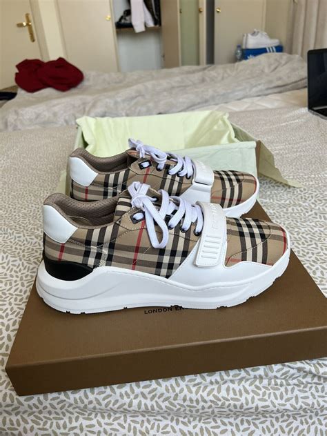 burberry sneaker mannen|burberry sneakers men price.